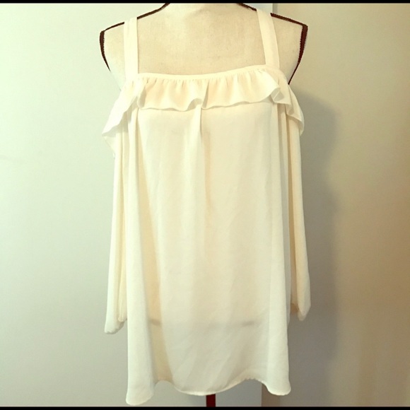 Pleione Off The Shoulder Peasant Blouse - Picture 5 of 9